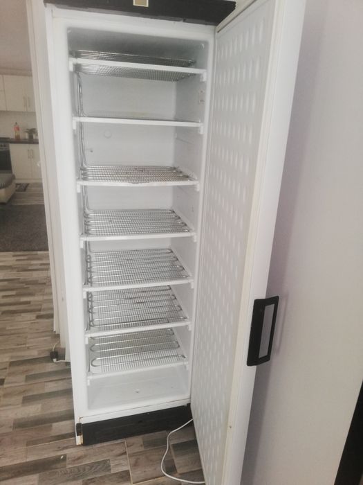 Lada frigorifica perfect functionala