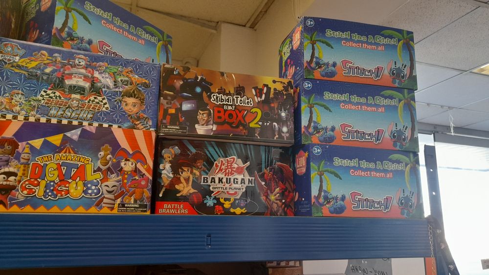 Brawl Stars  Карти и други малки фигурки