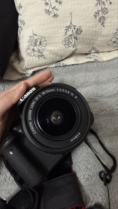 Canon EOS 600D — полный комплект