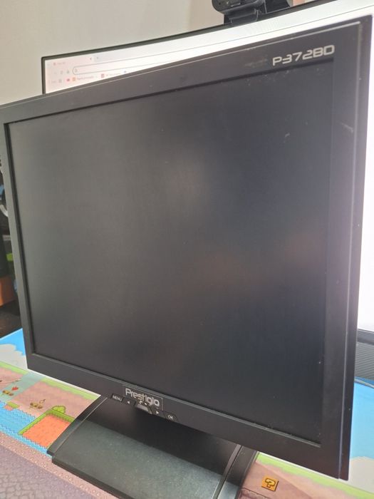 Monitor Prestigio 17"