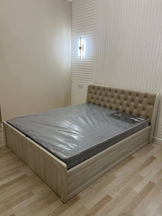 Двухспальная кровать фабричная качество можно в рассрочку