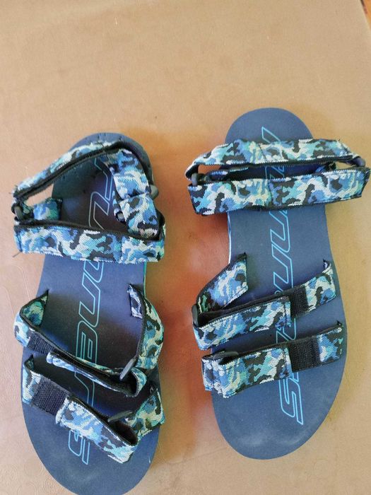 Летни сандали Runners