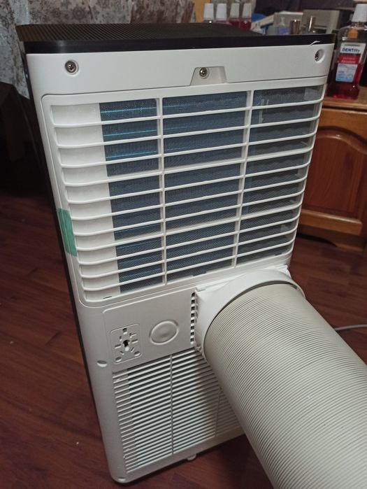 Мобилен преносим климатик Bravissimo чисто нов 9000 BTU