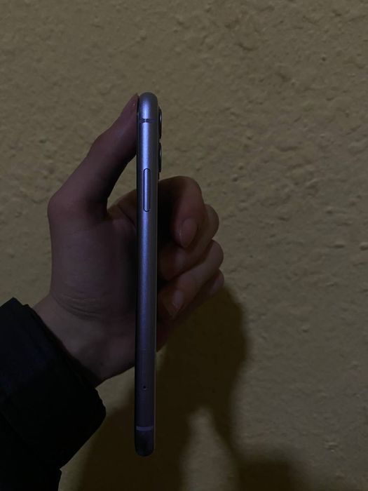 iPhone 11 sroshmi sotiladi