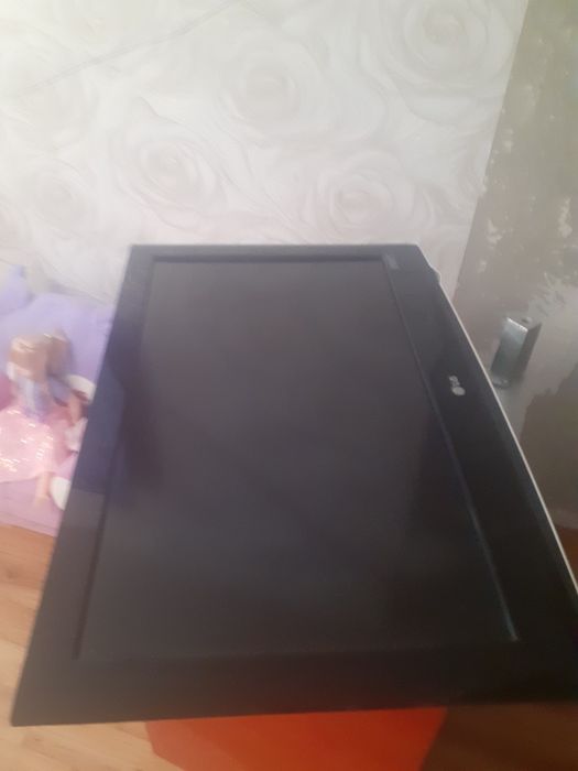 Продам телевизор  в отличном  состоянии