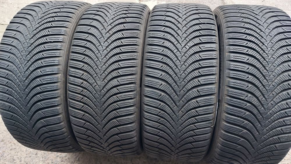 Зимни гуми 225 45 17 Hankook Winter I'cept 4 броя