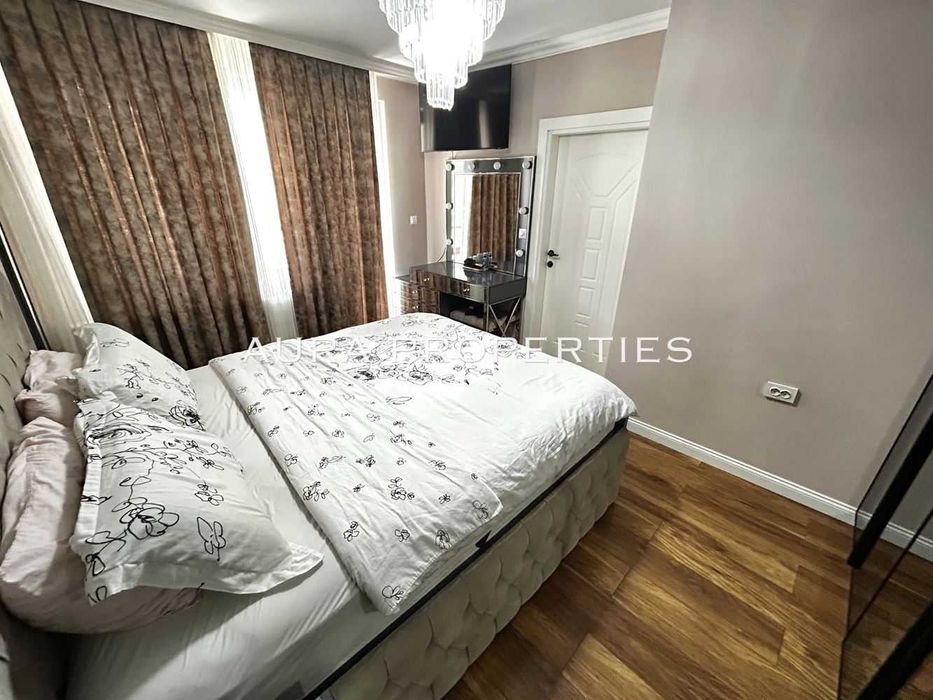 Продава се Двустаен апартамент в Разград, Варош - 68 кв.м за 1800 €/кв.м - Снимка #7