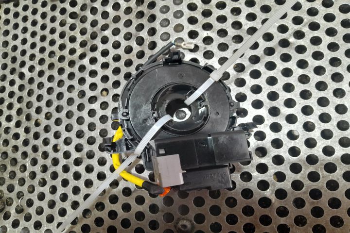 SPIRALA VOLAN 0H01075B705 0H01075B705 Peugeot 107 prima generatie (fa