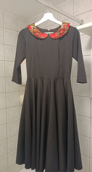 Rochie eleganta cloș cu guler și cordon tradițional