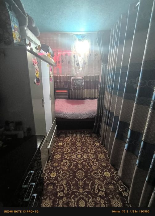 3 xonali kv sotiladi