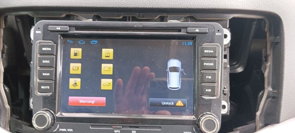 Продавам Автомедия от VW