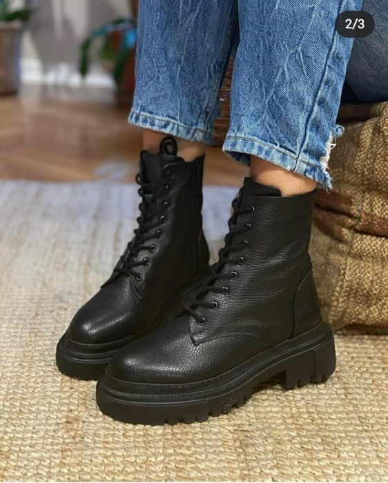 Продам стильные ботинки