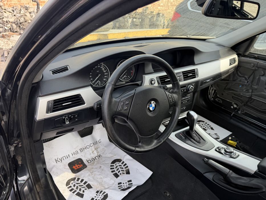 Табло с къп холдери бмв е90 е91 е92 е93