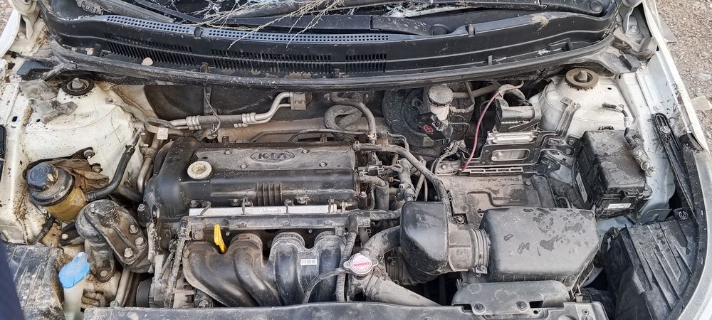 Kia Rio 2014 года механика 1.6