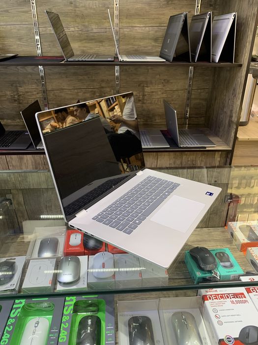 HP Omnibook 7 Flip 360