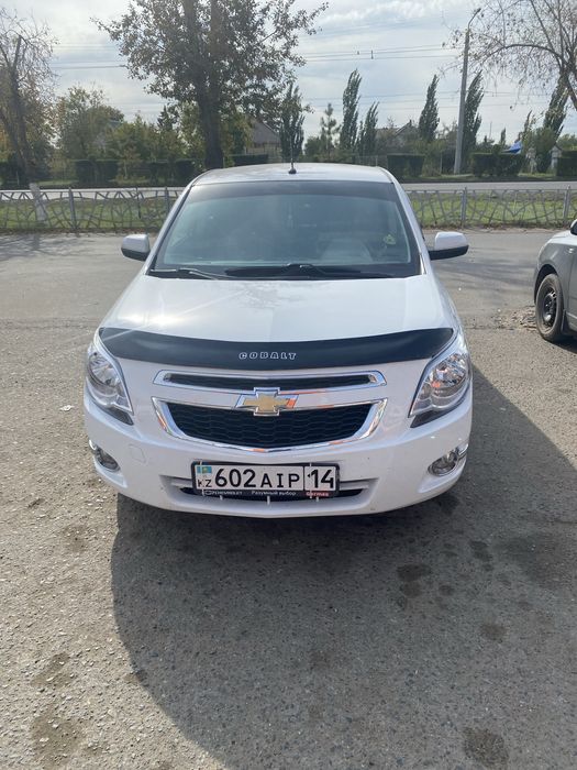 Продам  машину кобалть