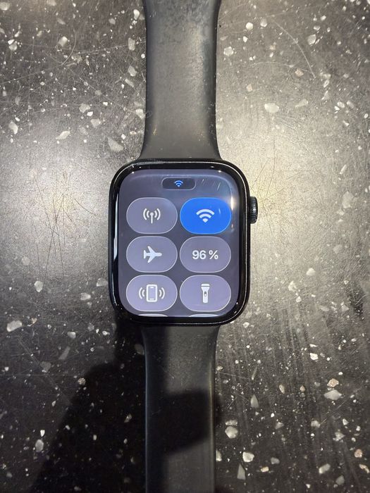 Apple Watch Series 7 45мм черный
