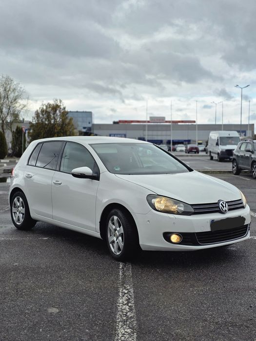Vând Golf 6 1.6-140 HP