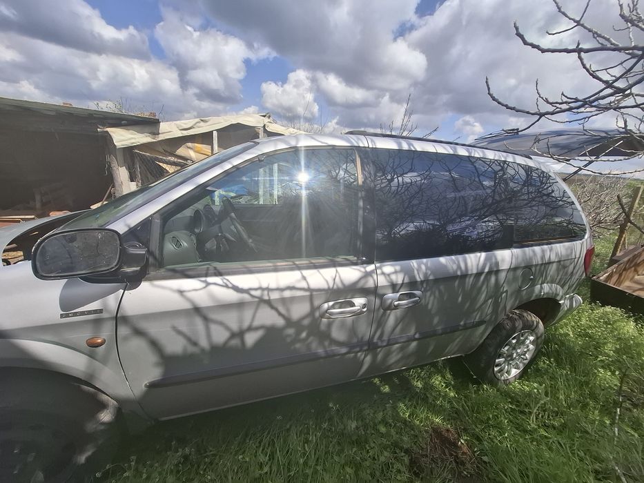 Chrysler Voyager 2.8 CRD автомат на части
