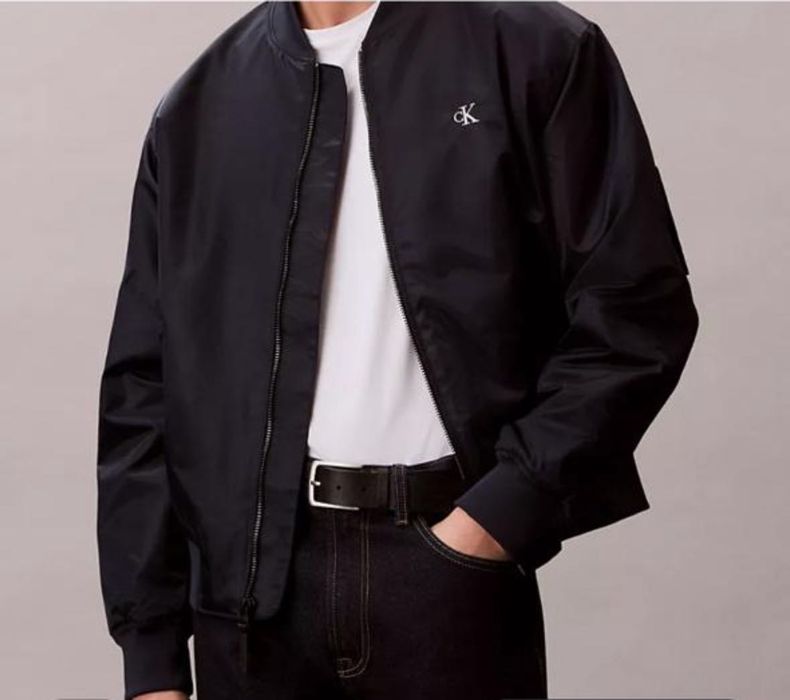 Бомбер Calvin Klein
