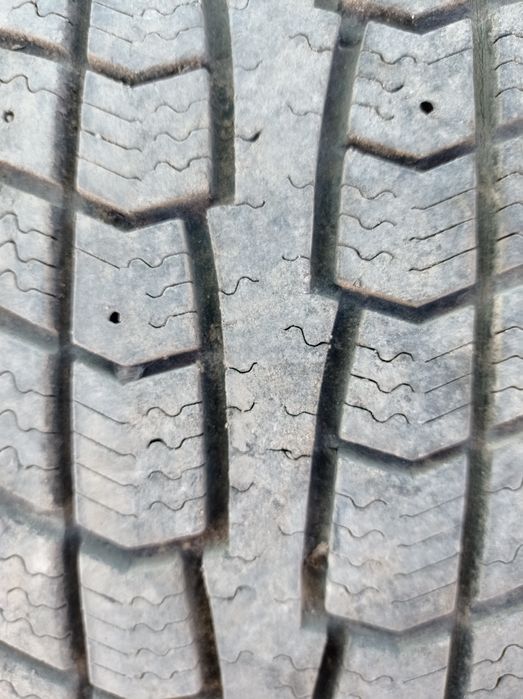 Зимни гуми 205/70/15
