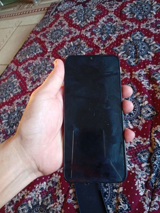 Sotiladi Srochno!!! Xolati ideal Redmi 15c