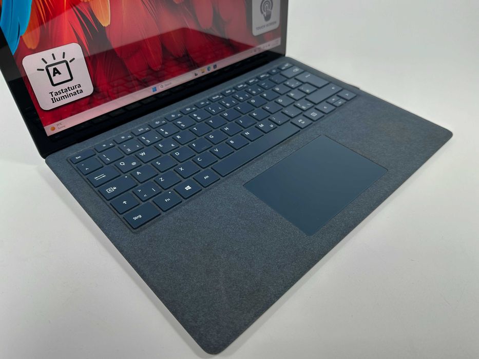 Laptop Microsoft Surface 2 Intel i7-7660u 16 gb ram 512 gb ssd 13.5 inch 2K Touchscreen Ultraslim Carcasa metalica Windows 11 Factura si Garantie 1 an