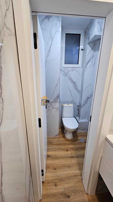 Дава се под наем Тристаен апартамент в Пловдив, Младежки Хълм - 100 кв.м за 747.66 € - Снимка #8