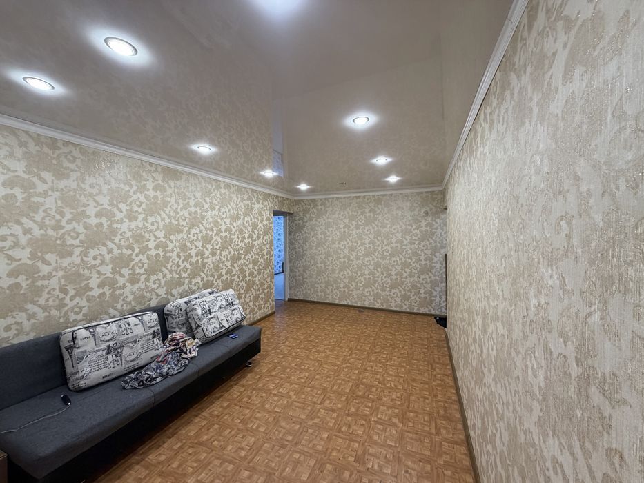 Продам квартиру 3 комнатную
