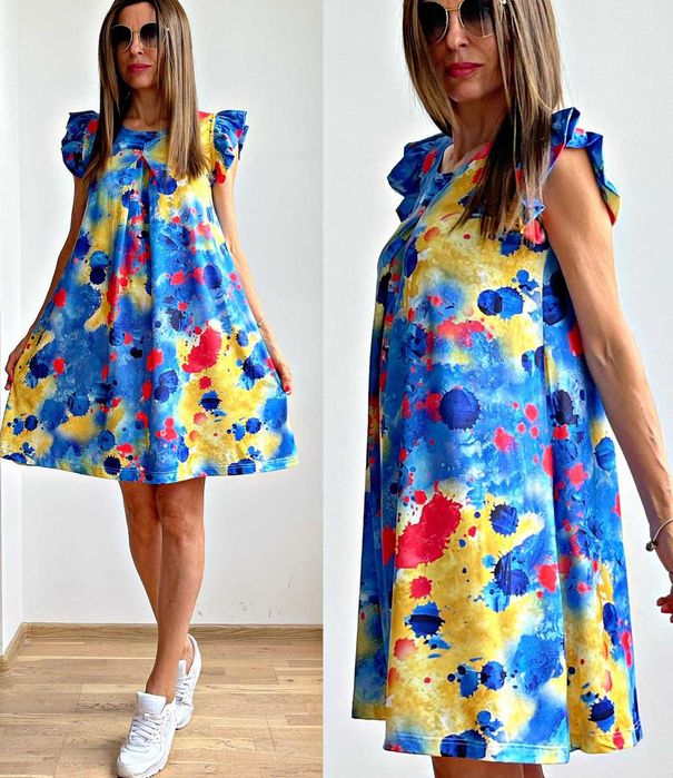 няколко вида дамски къси рокли и блузи чисто нови