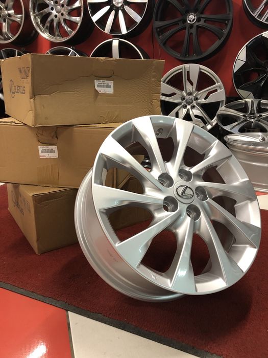 16ц 5х100 Toyota Yaris Тойота Ярис Lexus CT 200H/ Оригинални/