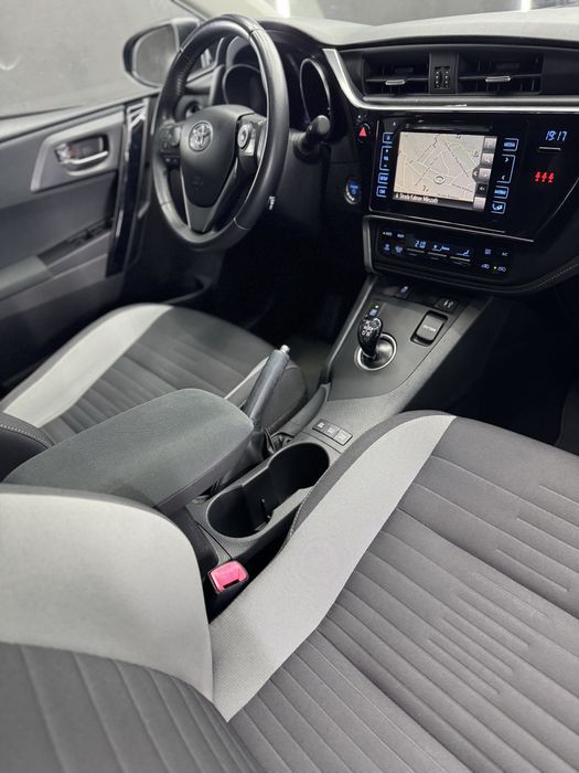 Toyota Auris Toyota Auris 1.8 hybrid/ 2016/ unic proprietar/ stare perfectă
