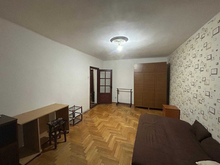 Apartament 3 camere - Vedere 4