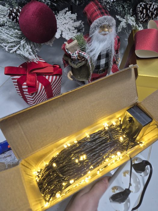 Instalație luminoasă LED, tip liniar 120 m, lumina calda