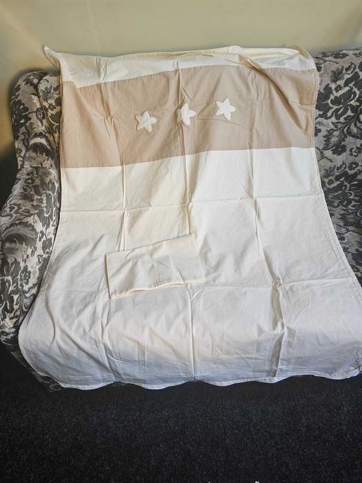 Baldachin cu suport, aparatori si lenjerie patut