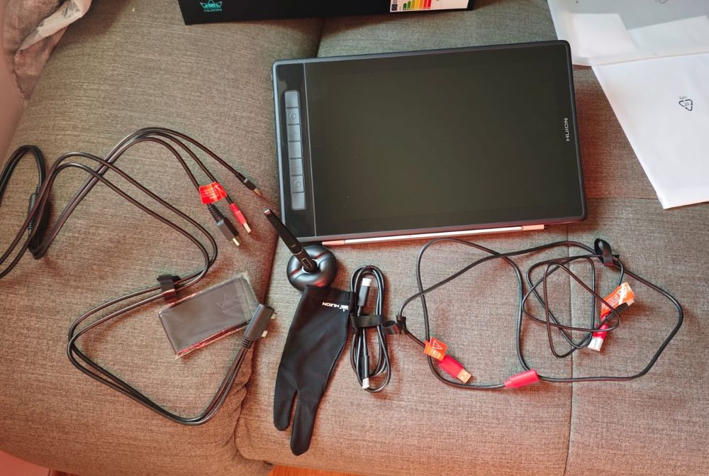 Графичен таблет HUION - Kamvas Pro 13 2.5K