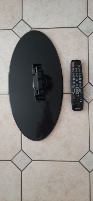 SAMSUNG 32 inch -за ремонт или за части