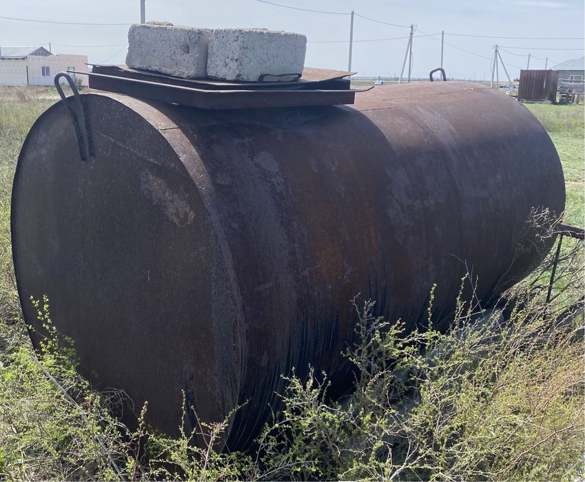 Продаю бочку 4-5 м3