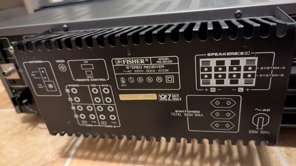 Amplituner Fisher RS9040