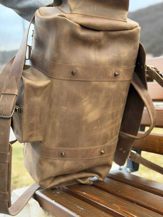 Geantă din piele naturală. Geantă de voiaj.