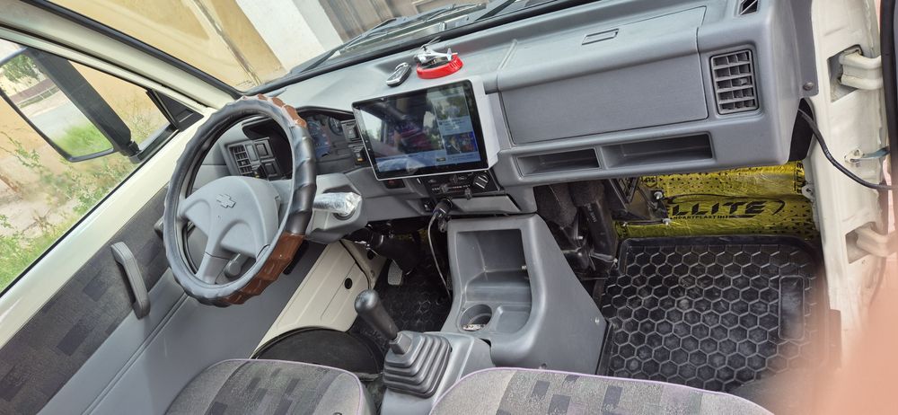 2024 yilda ishlab chiqilgan  damas