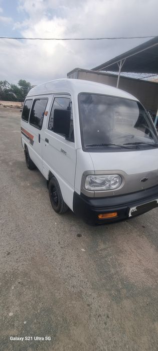 Chevralet damas sotiladi