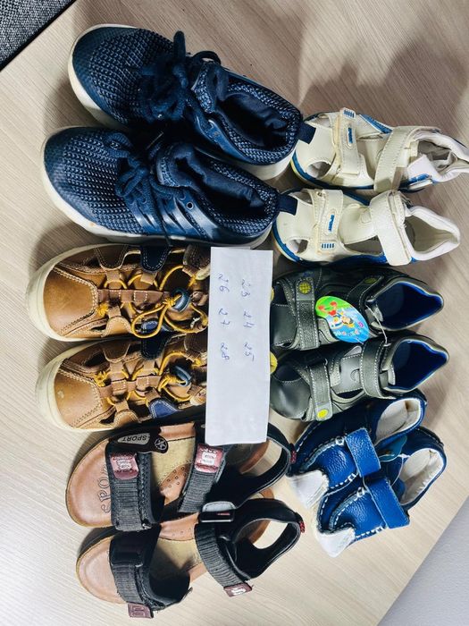 Обувь детская разная