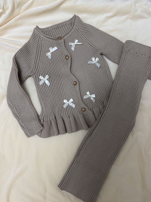 Детский одежда.