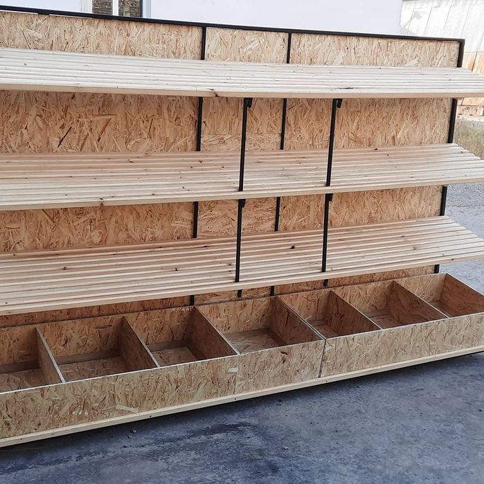 Для магазинов для фруктов и овощей стеллажи,