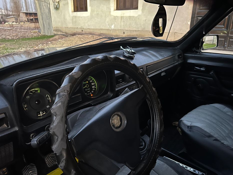 Автомобиль Волга 31029