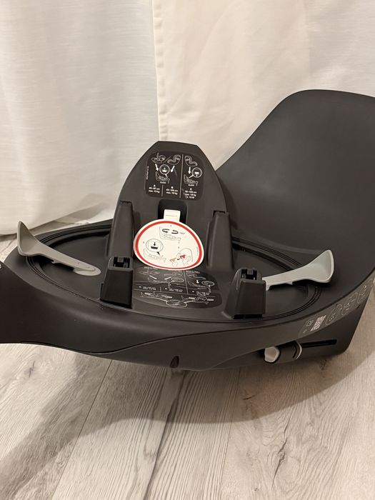 Scoica Cybex Cloud T si isofix
