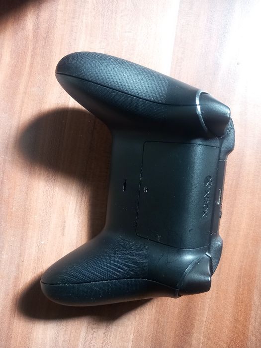 Controller Xbox series S/X, fără vibrații