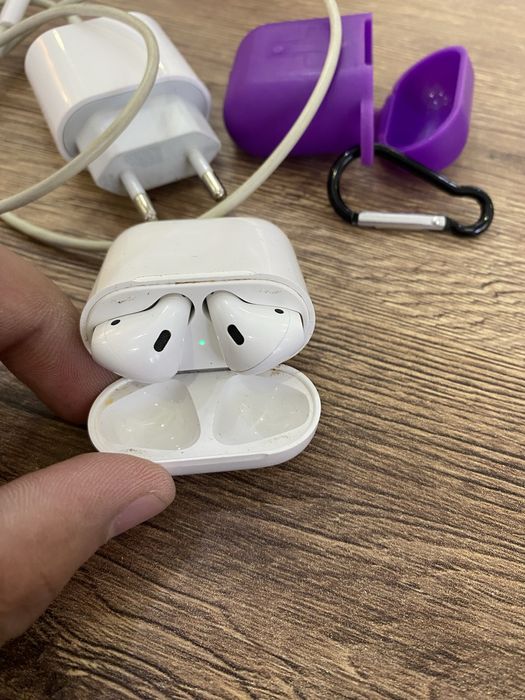 Продам AirPods 2 Generation