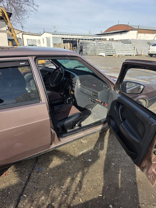 Продаётся машина